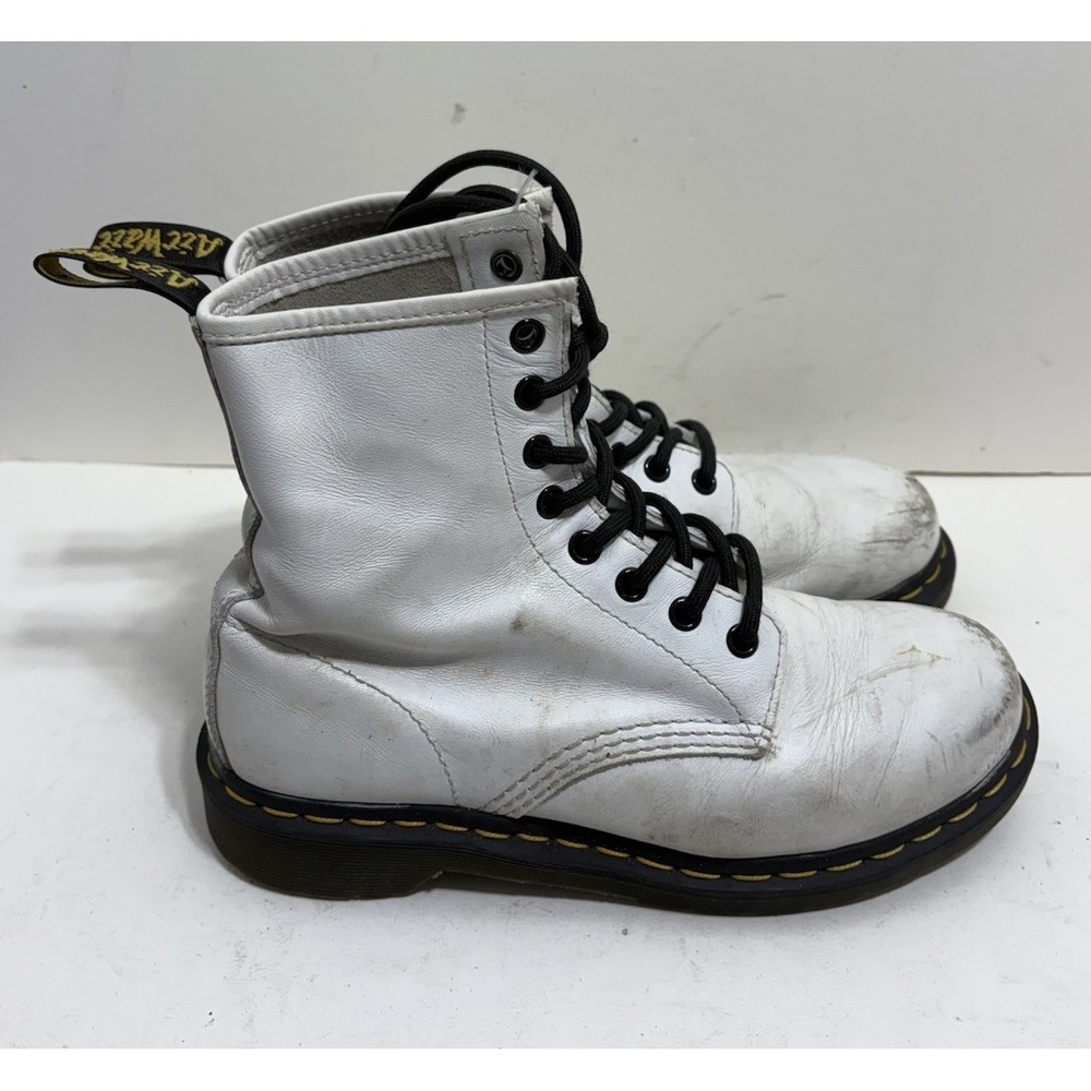 Womens Dr Doc Martens Luana Smooth Leather Lace Up Combat Boots 11821 White Sz 7